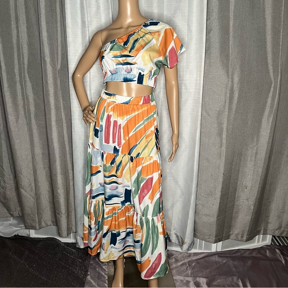 SHEIN Breezaya Allover Print Crop One Shoulder Blouse Ruffle Hem Skirt
